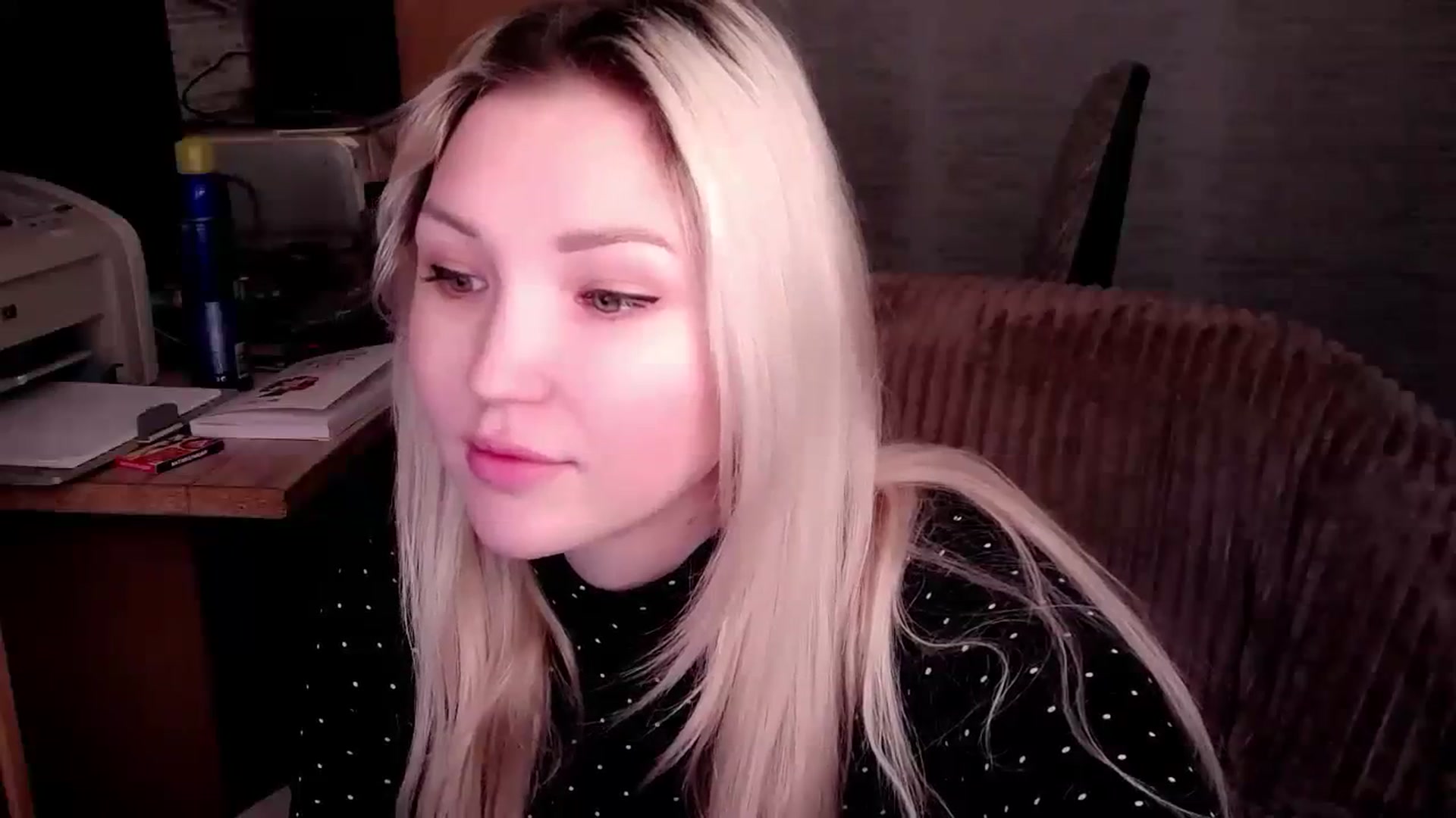 Gallery image thumbnail from Ashley_cutie_'s myfreecams stream on, 11/23/2023, 08:39 image 5 of 20