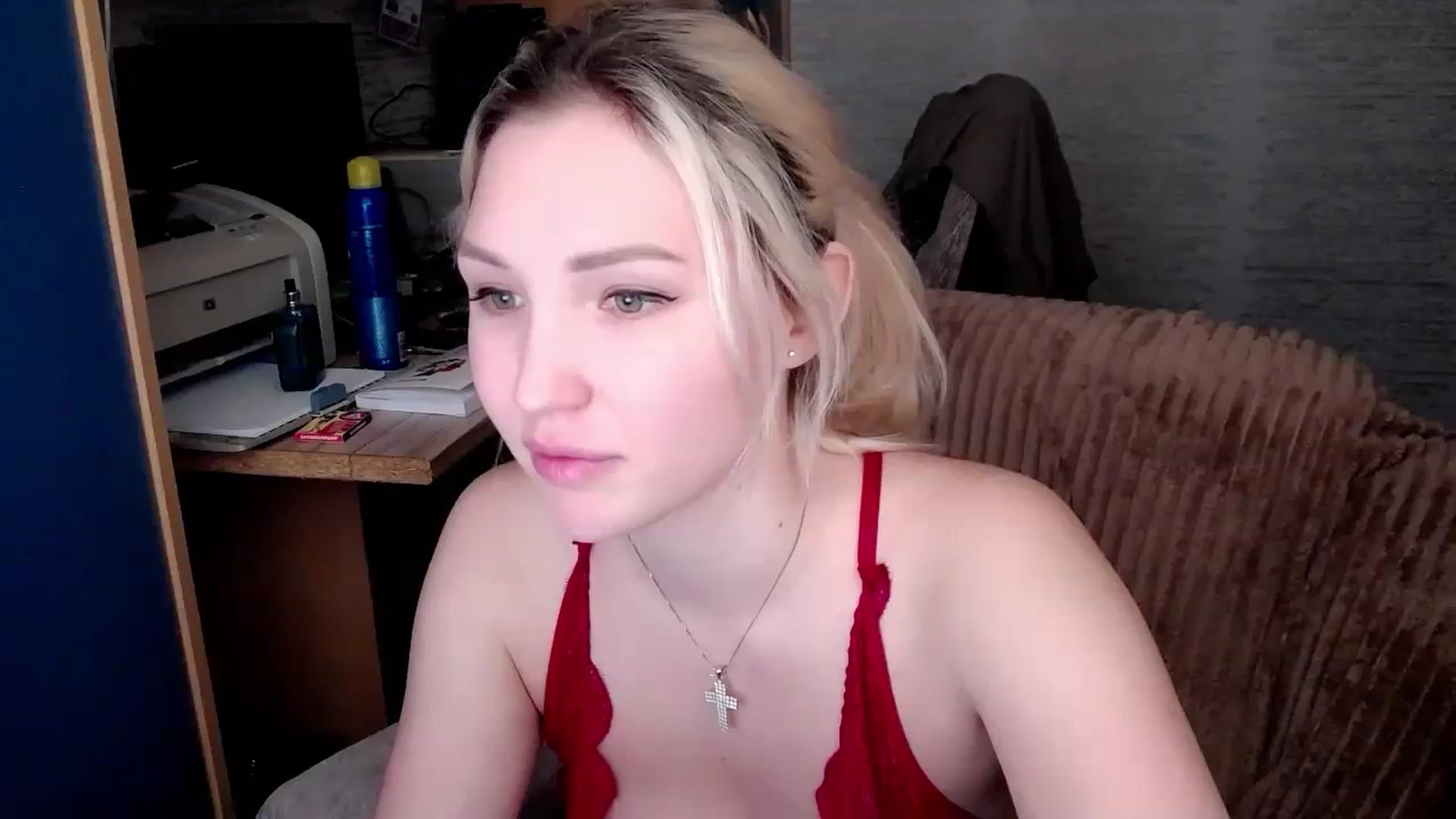 Gallery image thumbnail from Ashley_cutie_'s myfreecams stream on, 11/24/2023, 08:30 image 1 of 20