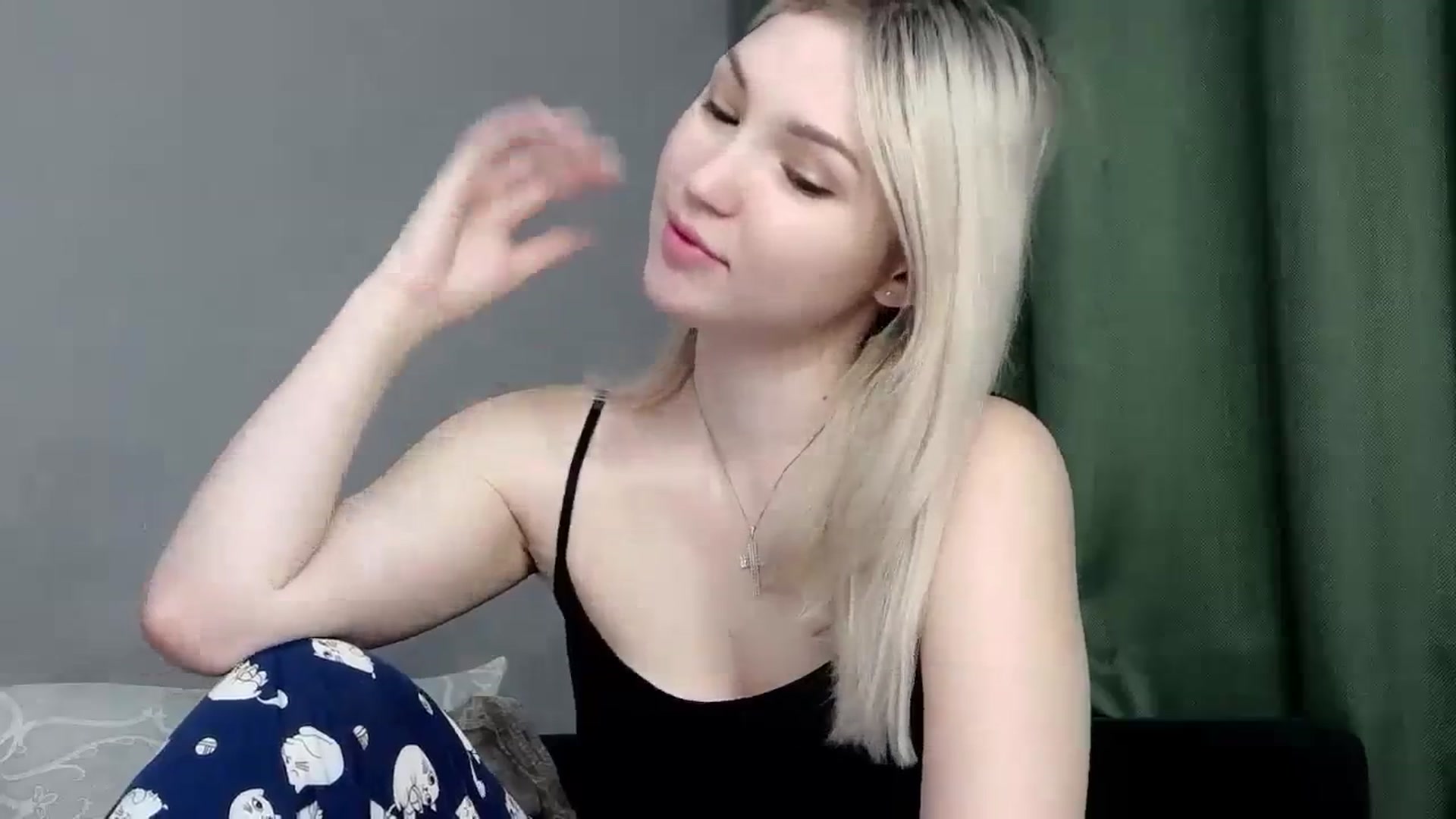 Gallery image thumbnail from Ashley_cutie_'s myfreecams stream on, 12/15/2023, 09:28 image 19 of 20