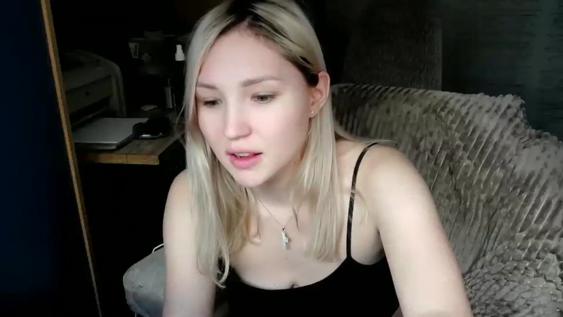 Gallery image thumbnail from Ashley_cutie_'s myfreecams stream on, 12/25/2023, 06:21 image 19 of 20
