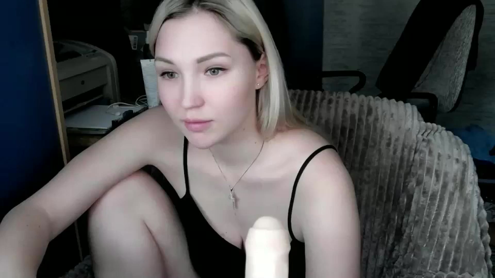 Gallery image thumbnail from Ashley_cutie_'s myfreecams stream on, 12/26/2023, 07:32 image 18 of 20