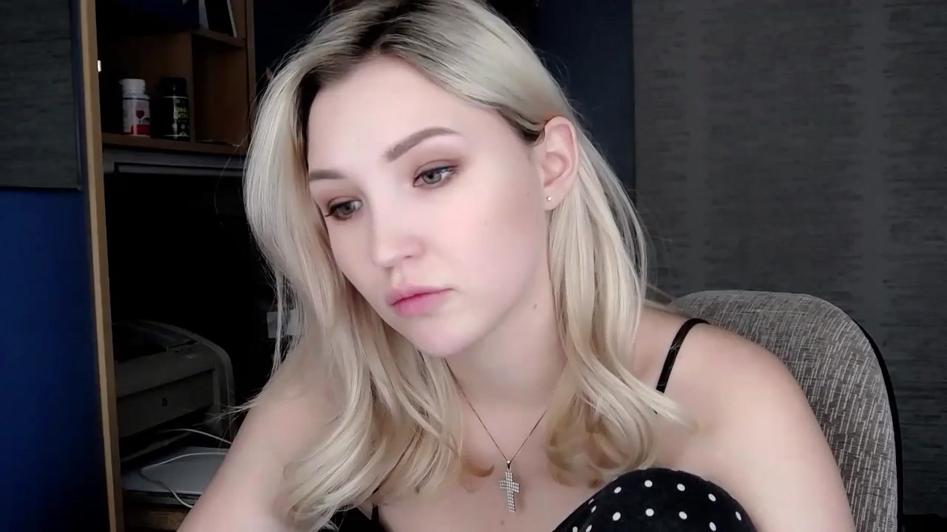 Gallery image thumbnail from Ashley_cutie_'s myfreecams stream on, 12/29/2023, 07:22 image 18 of 20