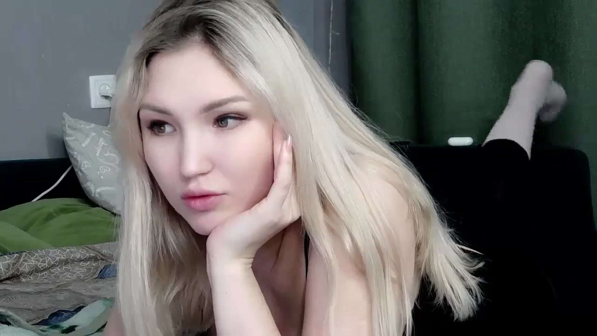 Gallery image thumbnail from Ashley_cutie_'s myfreecams stream on, 01/23/2024, 07:25 image 2 of 20