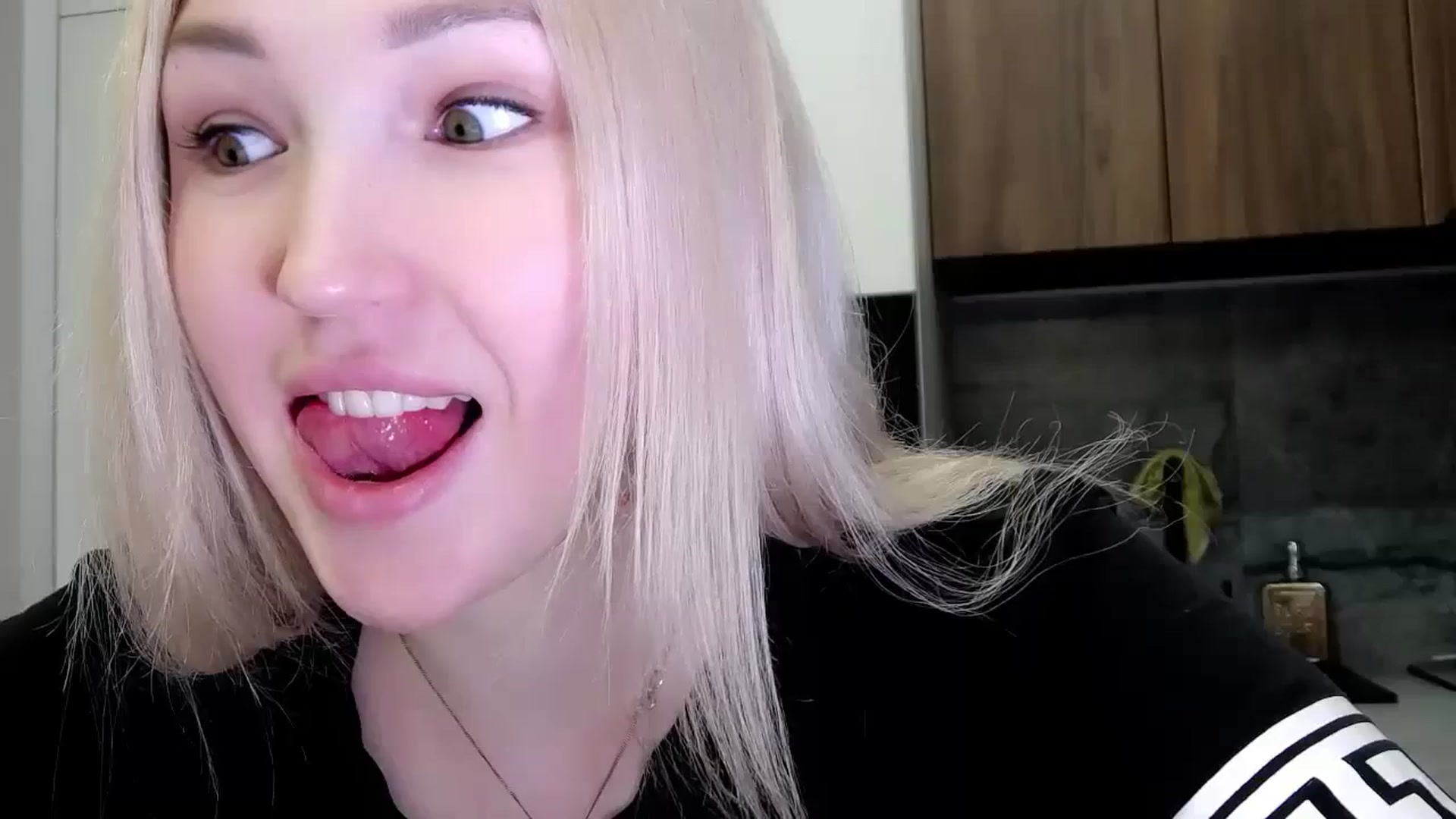 Gallery image thumbnail from Ashley_cutie_'s myfreecams stream on, 01/28/2024, 11:22 image 19 of 20