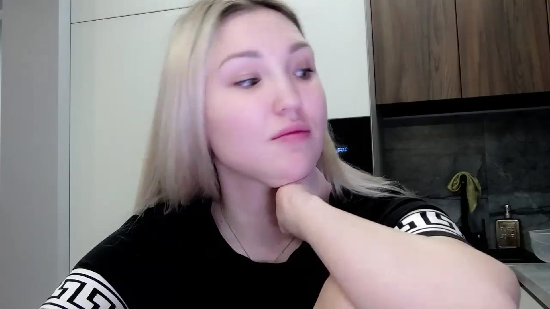 Gallery image thumbnail from Ashley_cutie_'s myfreecams stream on, 01/28/2024, 13:53 image 5 of 20