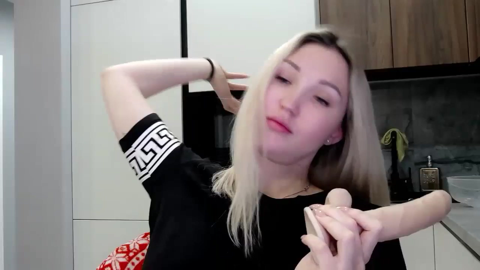 Gallery image thumbnail from Ashley_cutie_'s myfreecams stream on, 01/28/2024, 13:53 image 13 of 20