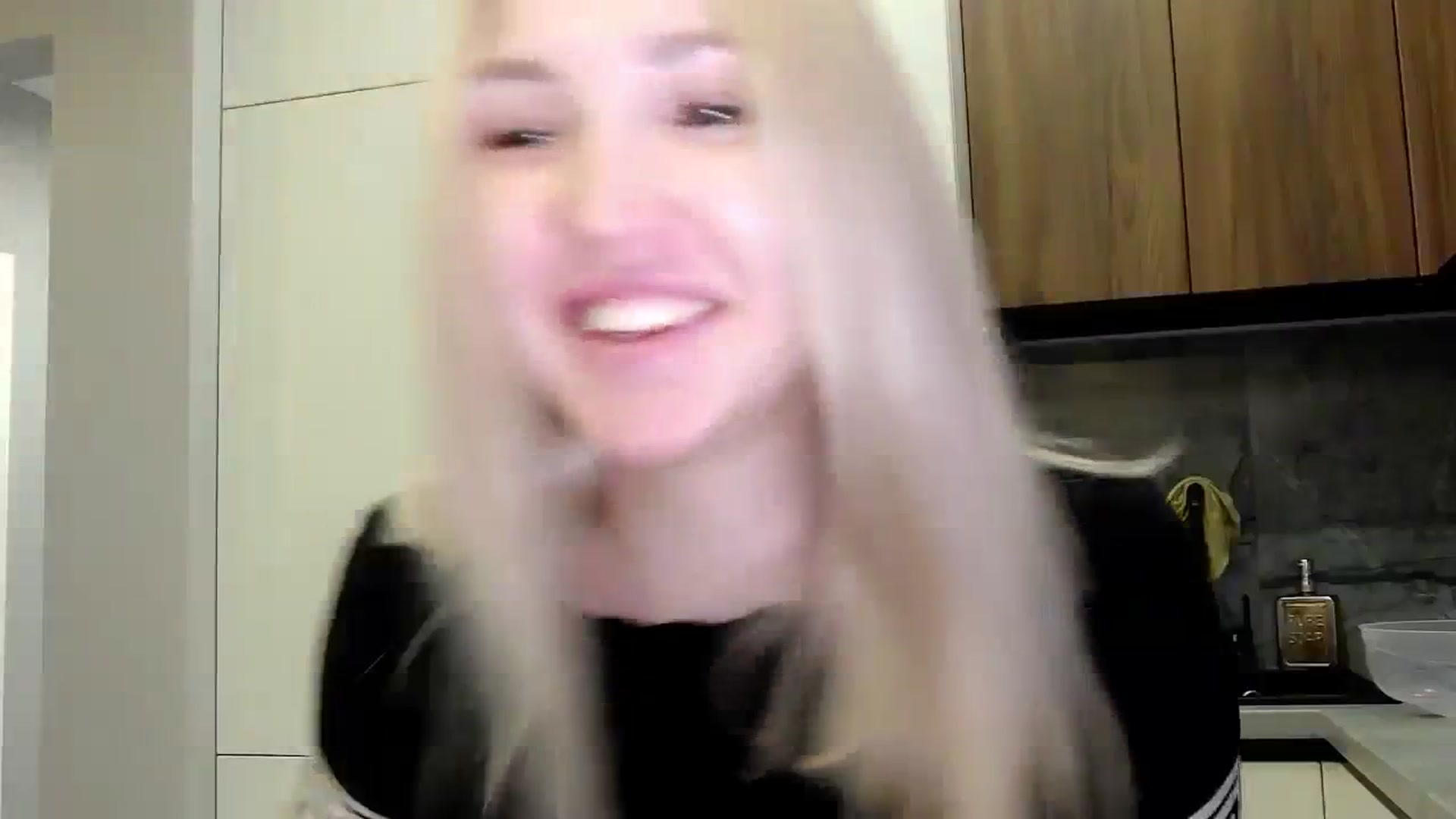 Gallery image thumbnail from Ashley_cutie_'s myfreecams stream on, 01/28/2024, 13:53 image 18 of 20