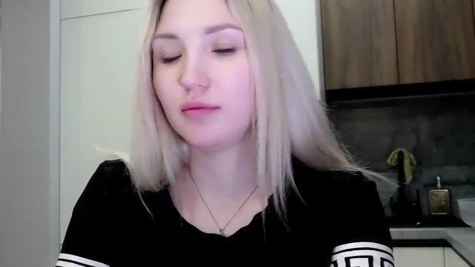 Gallery image thumbnail from Ashley_cutie_'s myfreecams stream on, 01/28/2024, 13:53 image 9 of 20