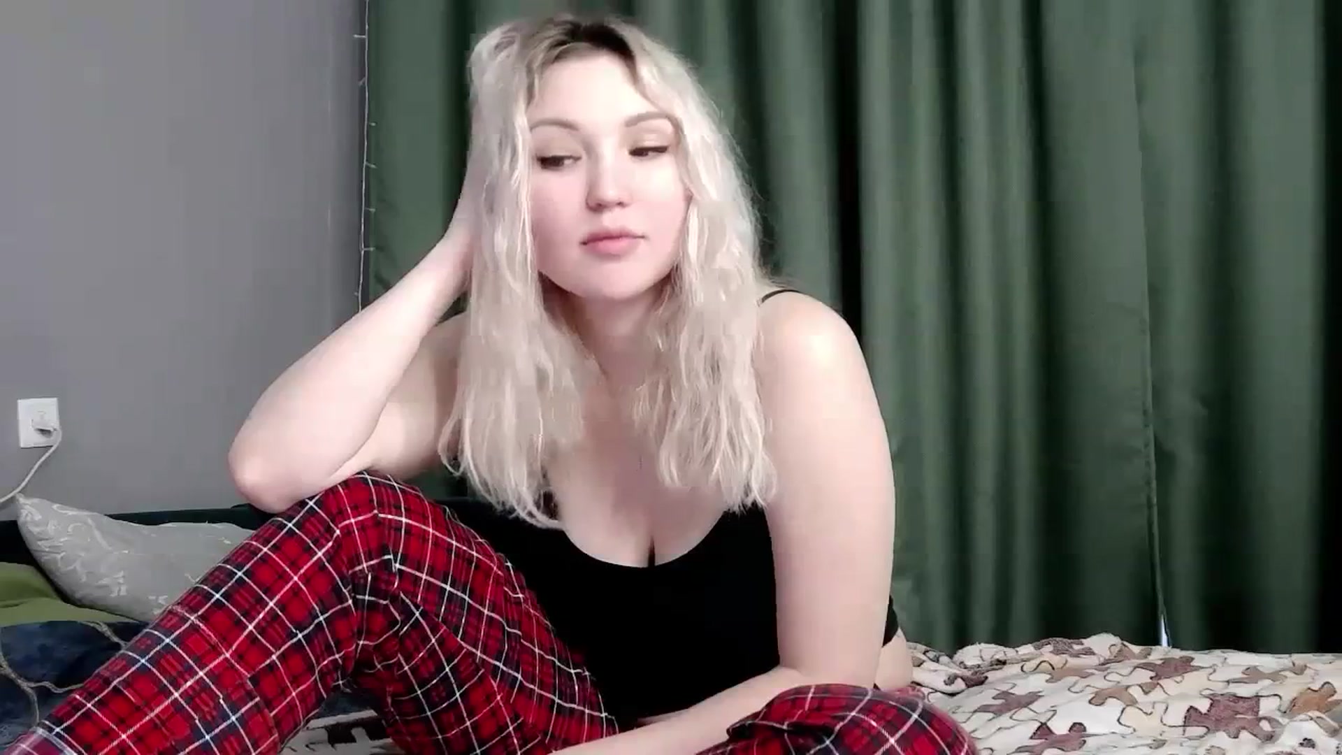 Gallery image thumbnail from Ashley_cutie_'s myfreecams stream on, 01/30/2024, 09:52 image 15 of 20