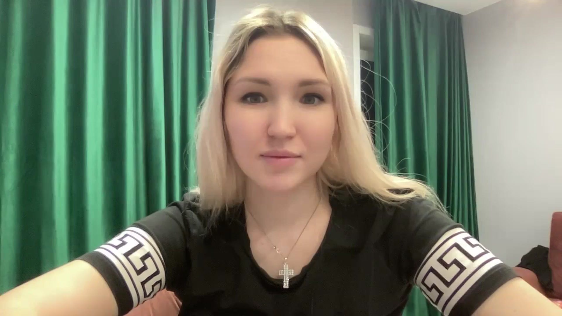 Gallery image thumbnail from Ashley_cutie_'s myfreecams stream on, 01/31/2024, 18:14 image 10 of 20