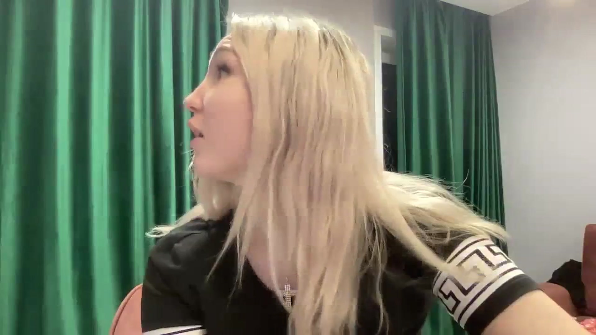 Gallery image thumbnail from Ashley_cutie_'s myfreecams stream on, 01/31/2024, 18:14 image 3 of 20