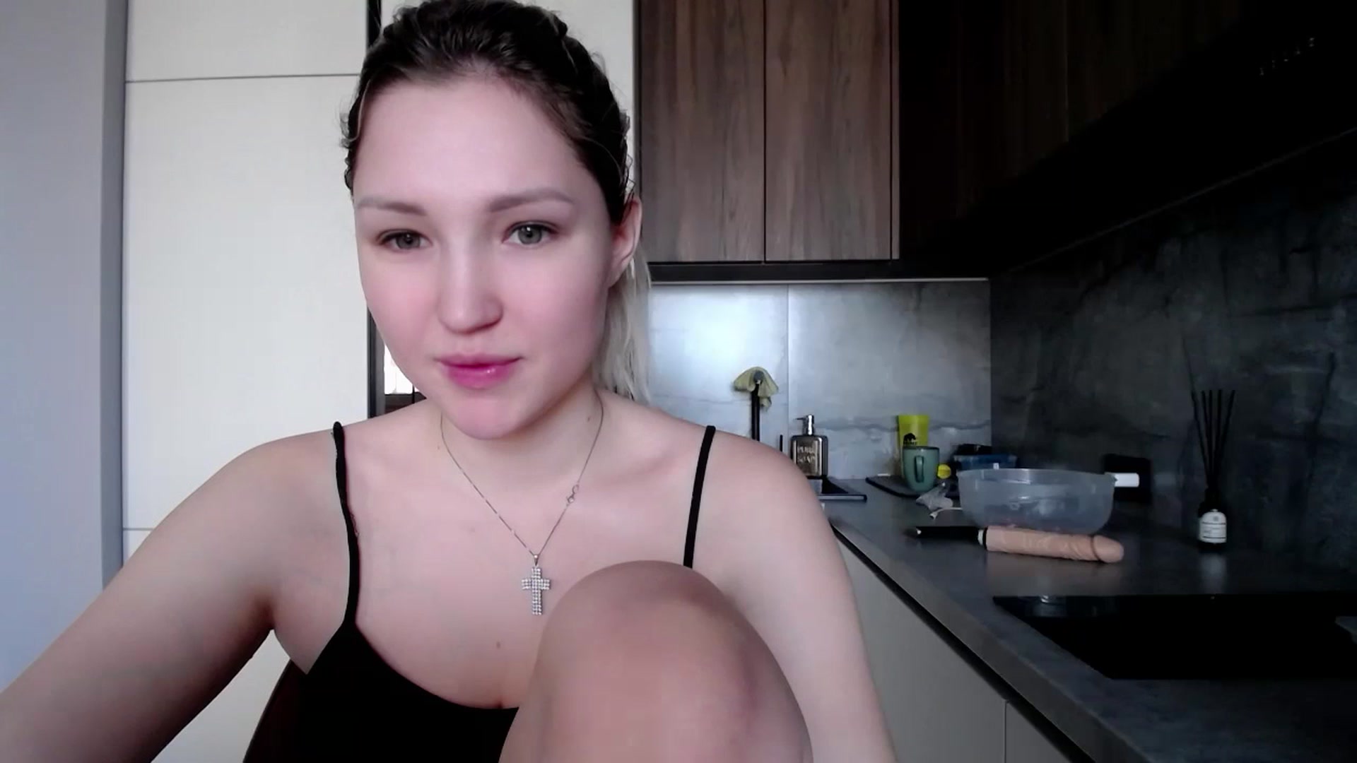 Gallery image thumbnail from Ashley_cutie_'s myfreecams stream on, 02/01/2024, 06:37 image 5 of 20