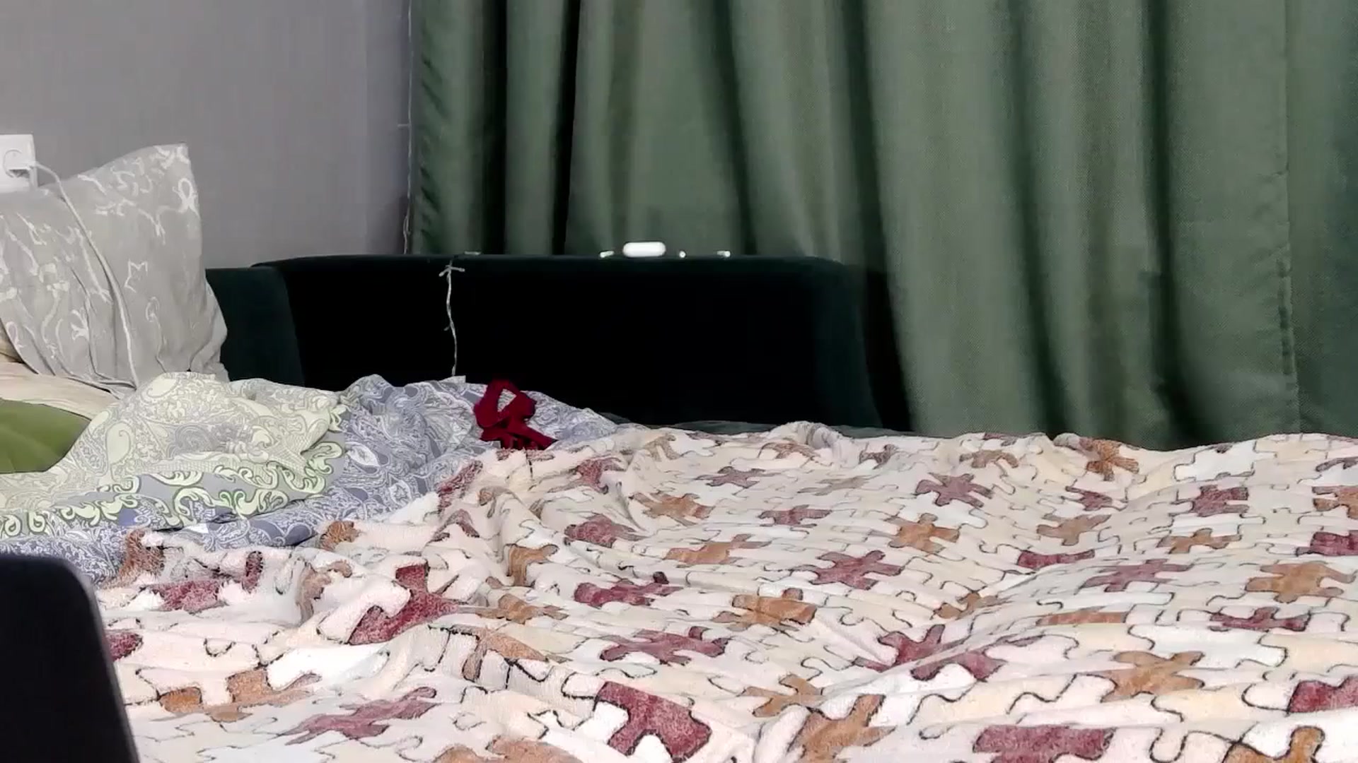 Gallery image thumbnail from Ashley_cutie_'s myfreecams stream on, 02/07/2024, 08:20 image 19 of 20