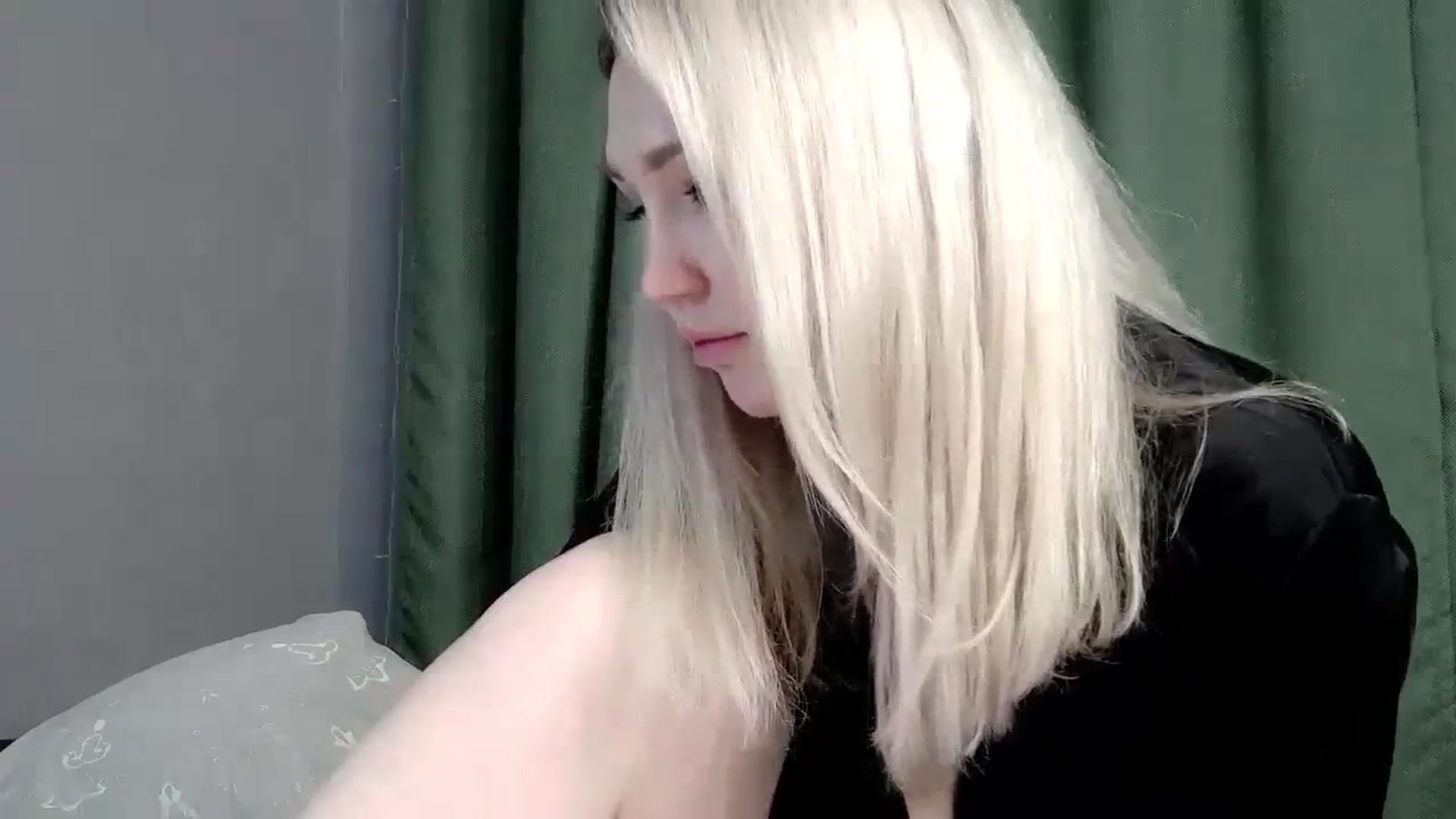 Gallery image thumbnail from Ashley_cutie_'s myfreecams stream on, 02/07/2024, 09:54 image 19 of 20