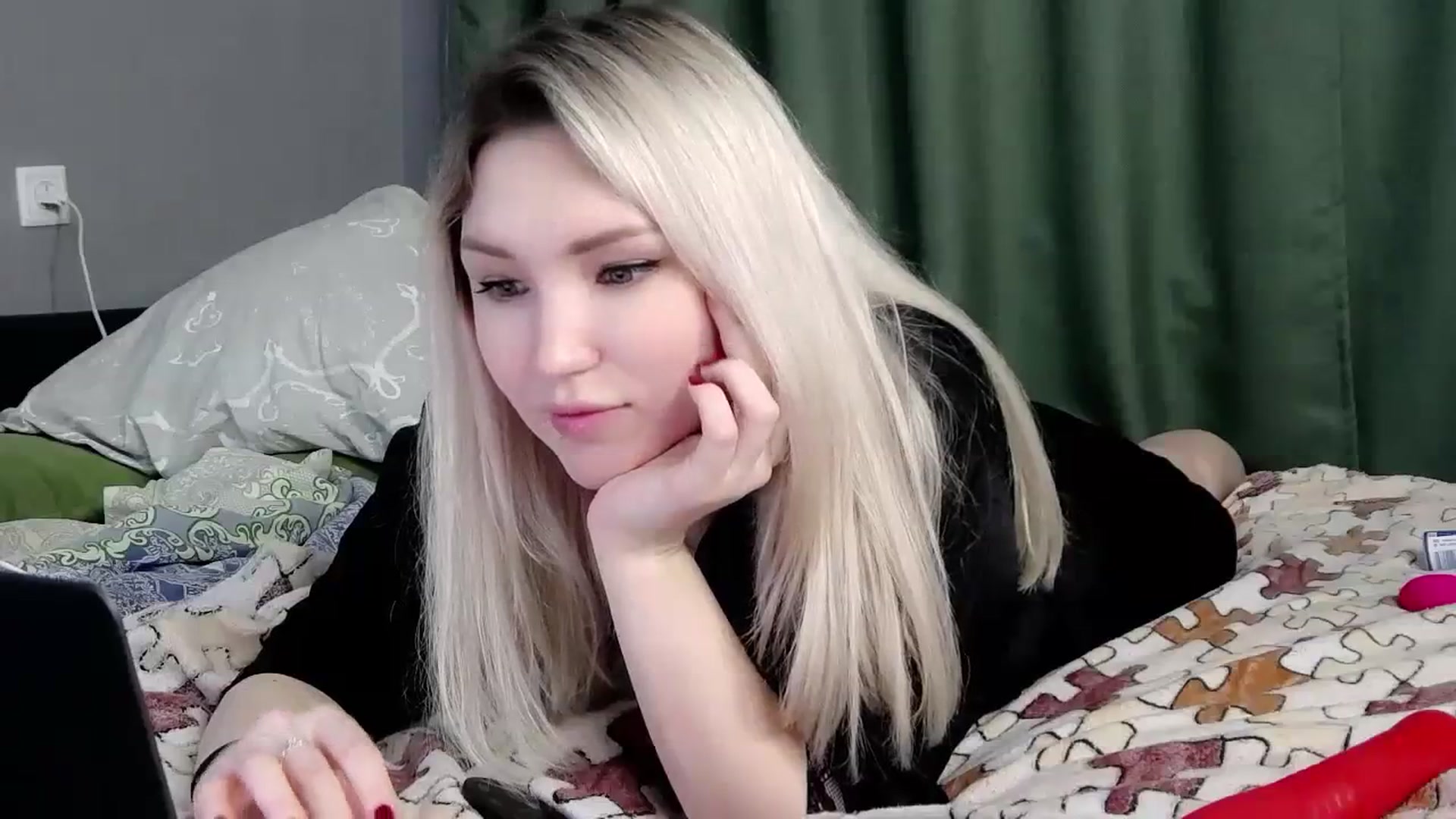 Gallery image thumbnail from Ashley_cutie_'s myfreecams stream on, 02/07/2024, 09:54 image 2 of 20
