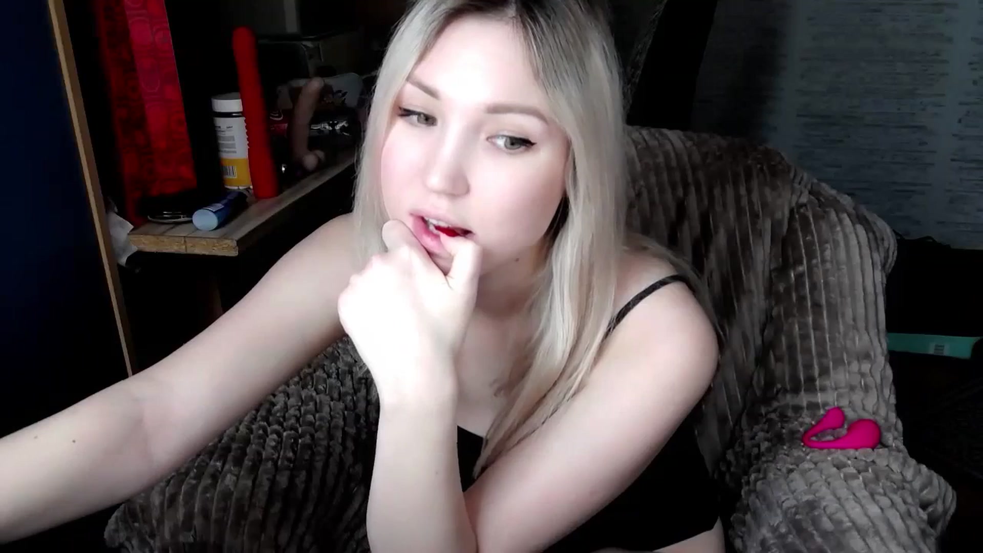 Gallery image thumbnail from Ashley_cutie_'s myfreecams stream on, 02/16/2024, 09:23 image 5 of 20