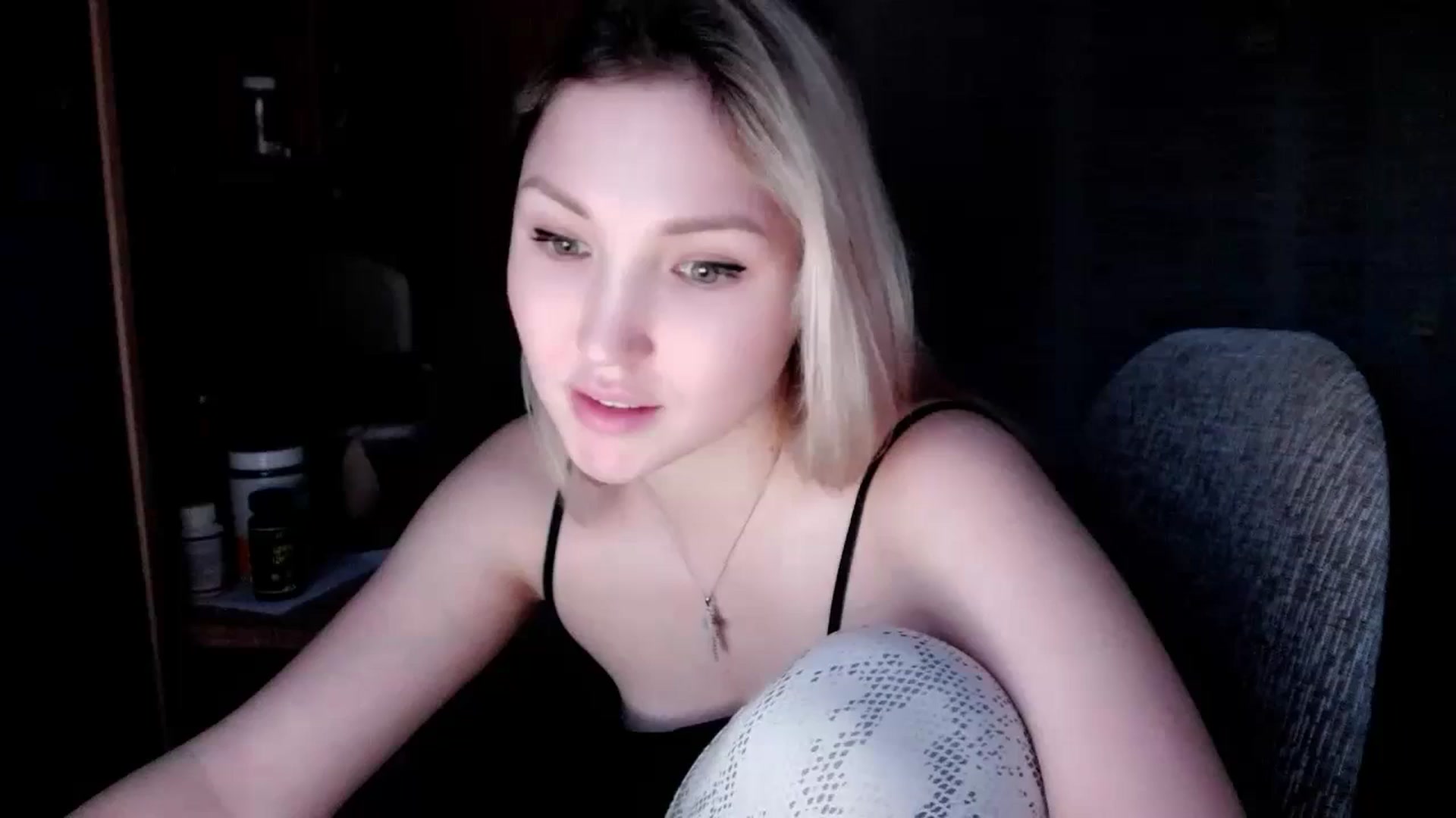 Gallery image thumbnail from Ashley_cutie_'s myfreecams stream on, 02/20/2024, 10:17 image 19 of 20