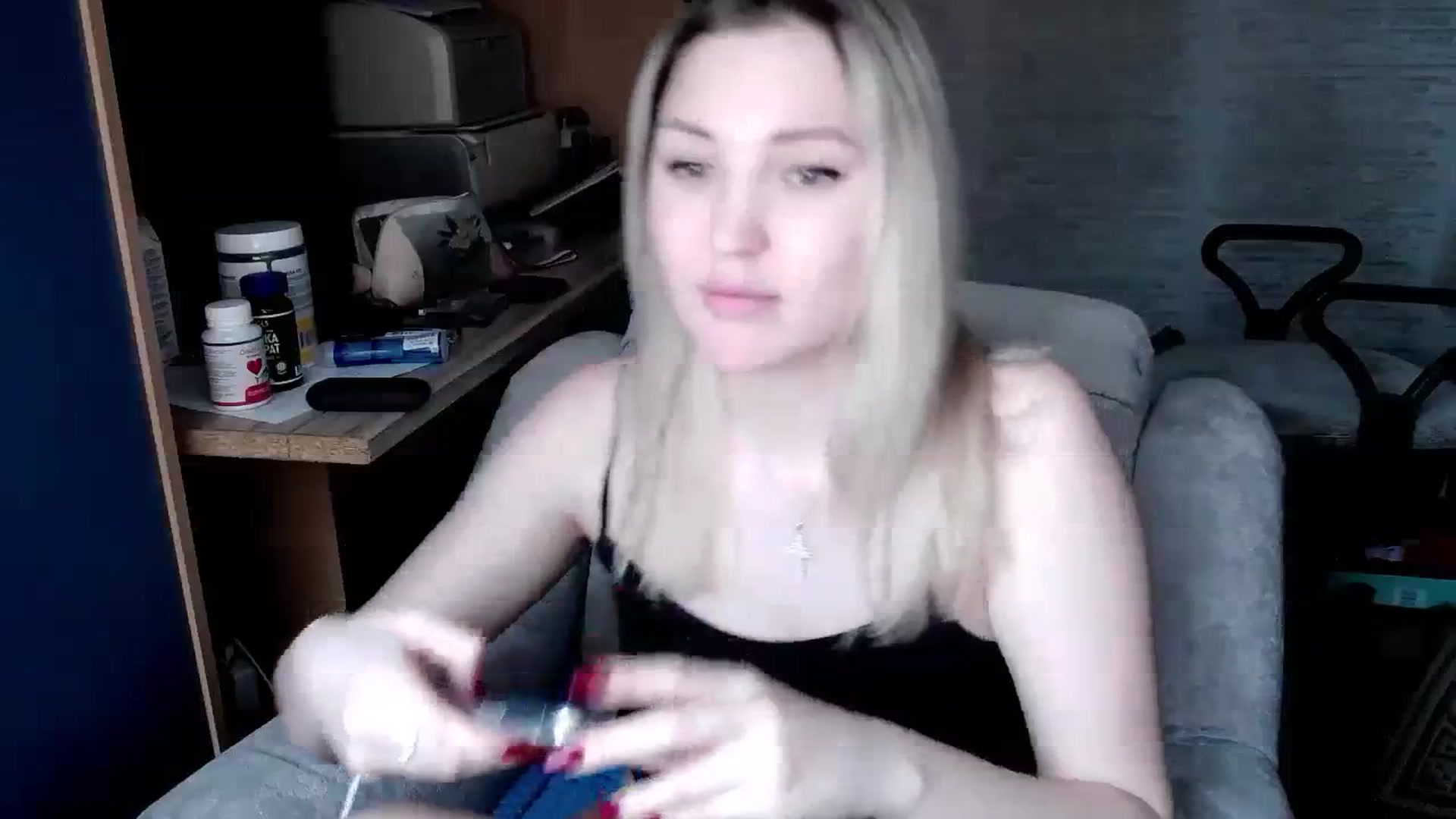 Gallery image thumbnail from Ashley_cutie_'s myfreecams stream on, 02/22/2024, 10:03 image 16 of 20