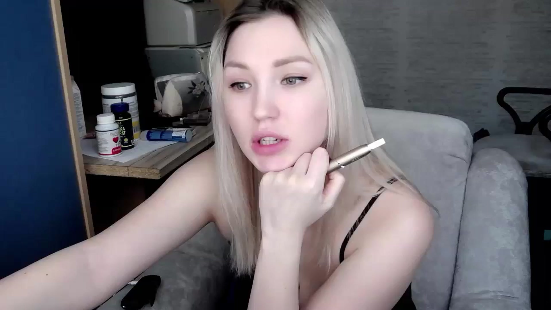 Gallery image thumbnail from Ashley_cutie_'s myfreecams stream on, 02/22/2024, 10:03 image 4 of 20