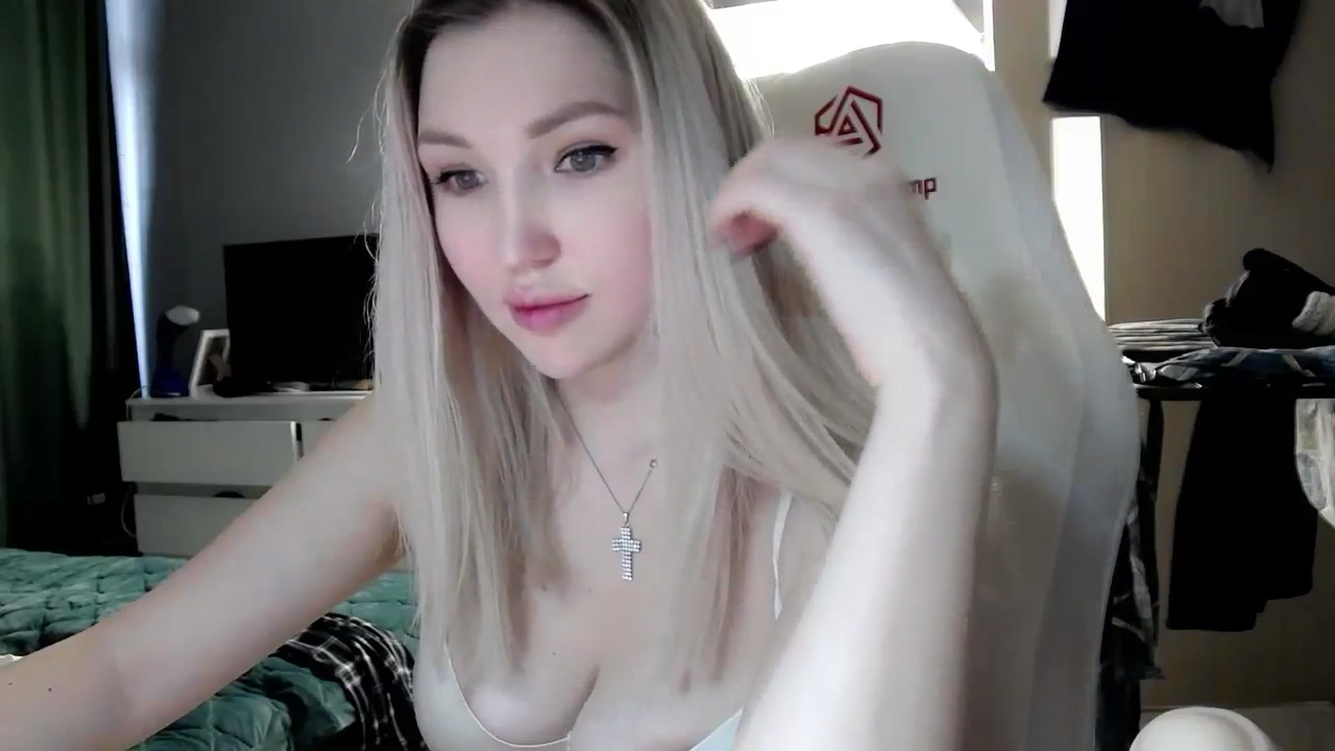 Gallery image thumbnail from Ashley_cutie_'s myfreecams stream on, 02/28/2024, 08:28 image 6 of 20