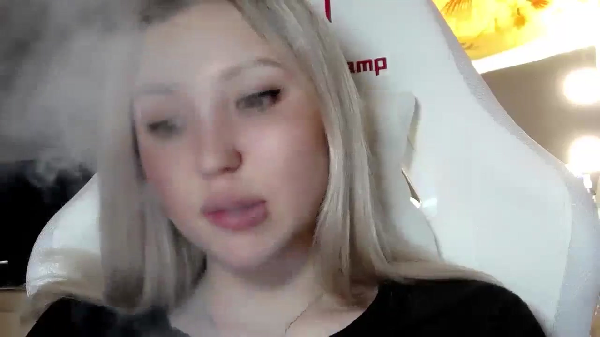 Gallery image thumbnail from Ashley_cutie_'s myfreecams stream on, 03/02/2024, 19:00 image 6 of 20
