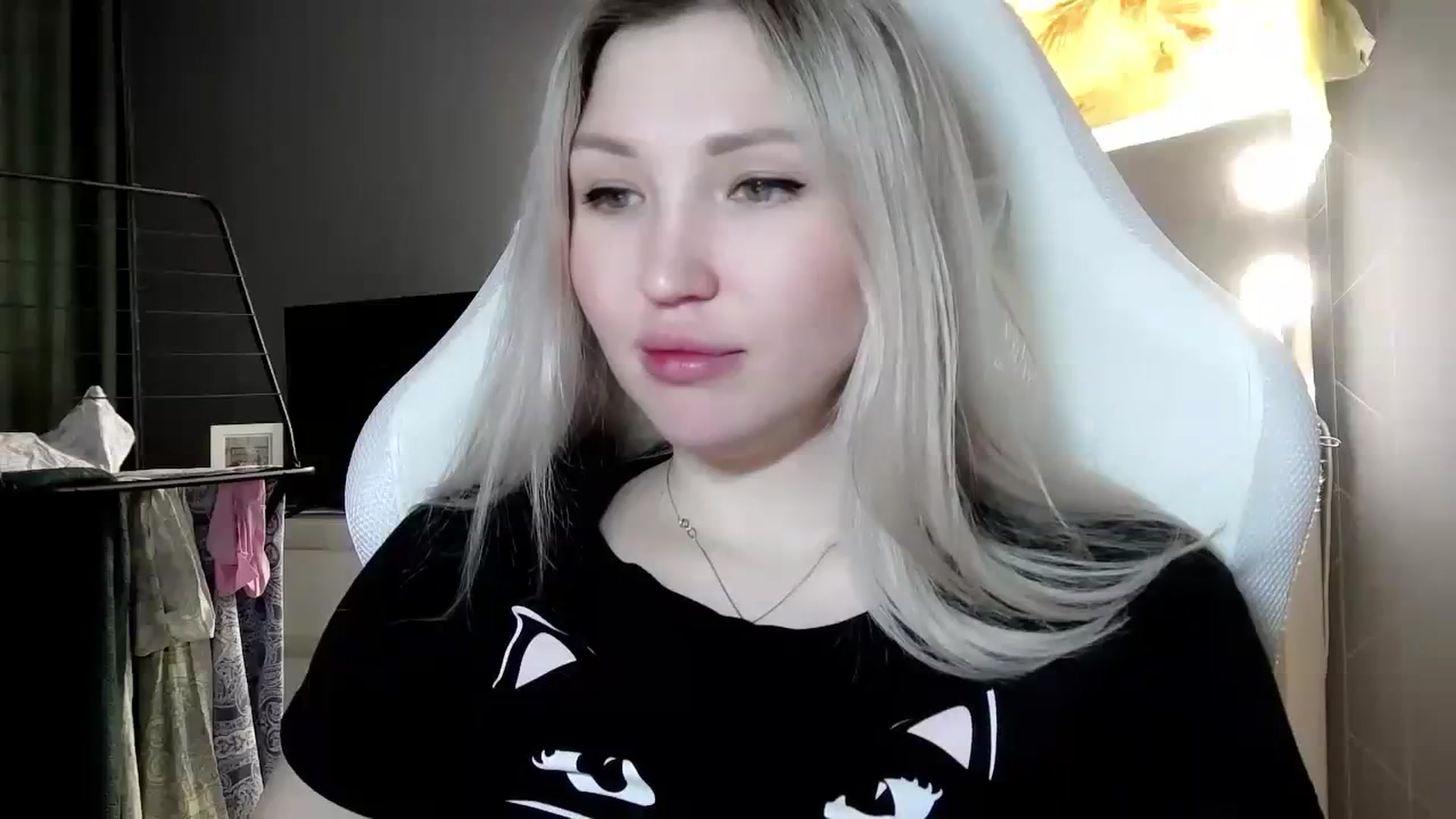 Gallery image thumbnail from Ashley_cutie_'s myfreecams stream on, 03/02/2024, 19:00 image 1 of 20