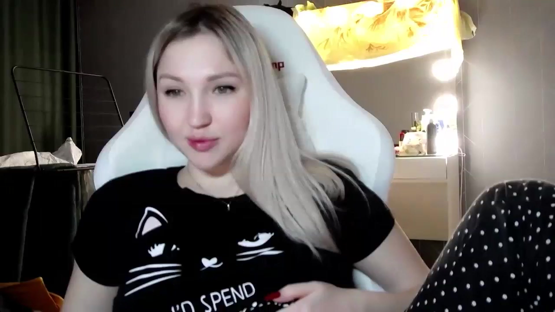 Gallery image thumbnail from Ashley_cutie_'s myfreecams stream on, 03/02/2024, 19:00 image 20 of 20