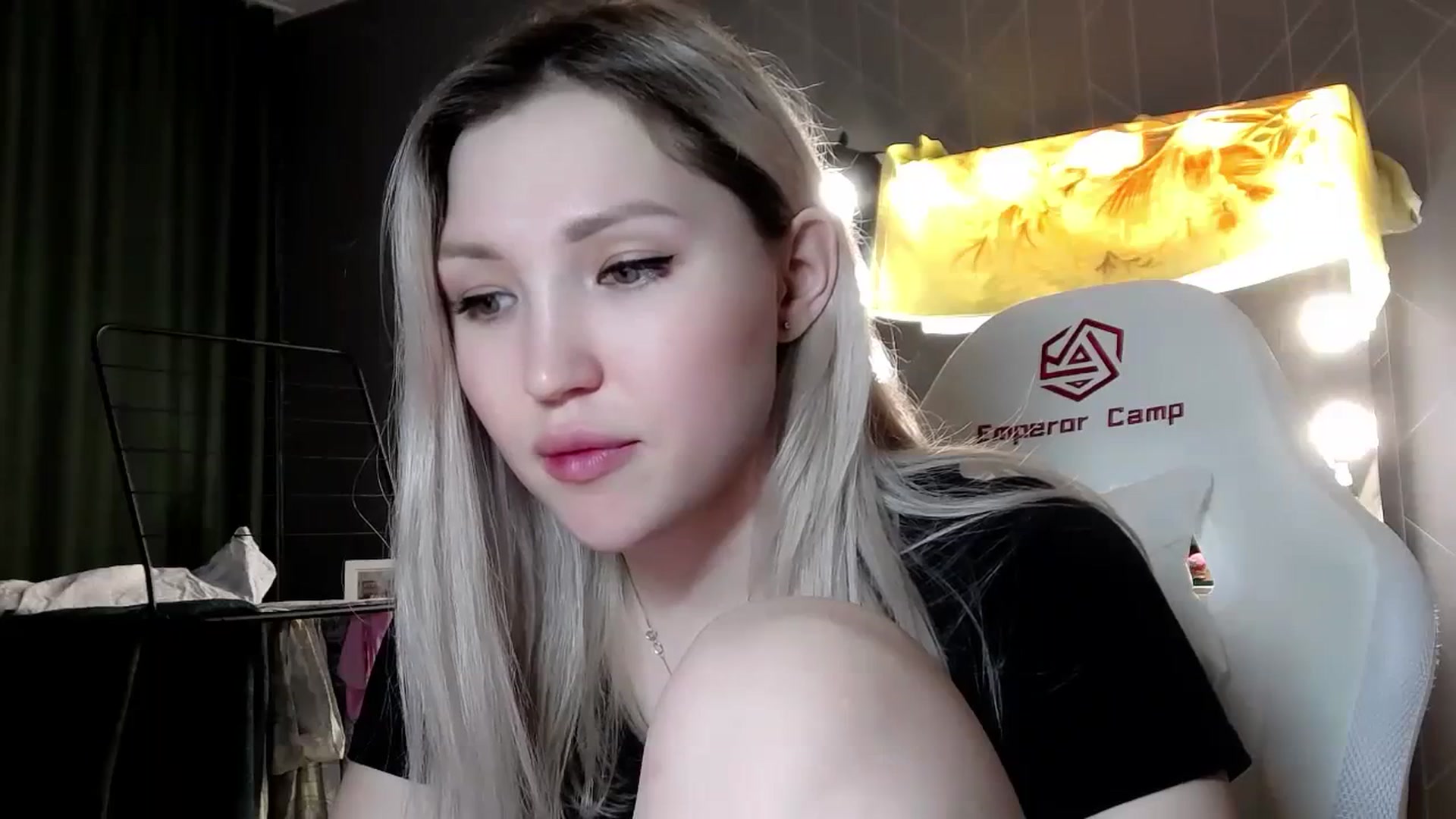 Gallery image thumbnail from Ashley_cutie_'s myfreecams stream on, 03/02/2024, 20:30 image 4 of 20