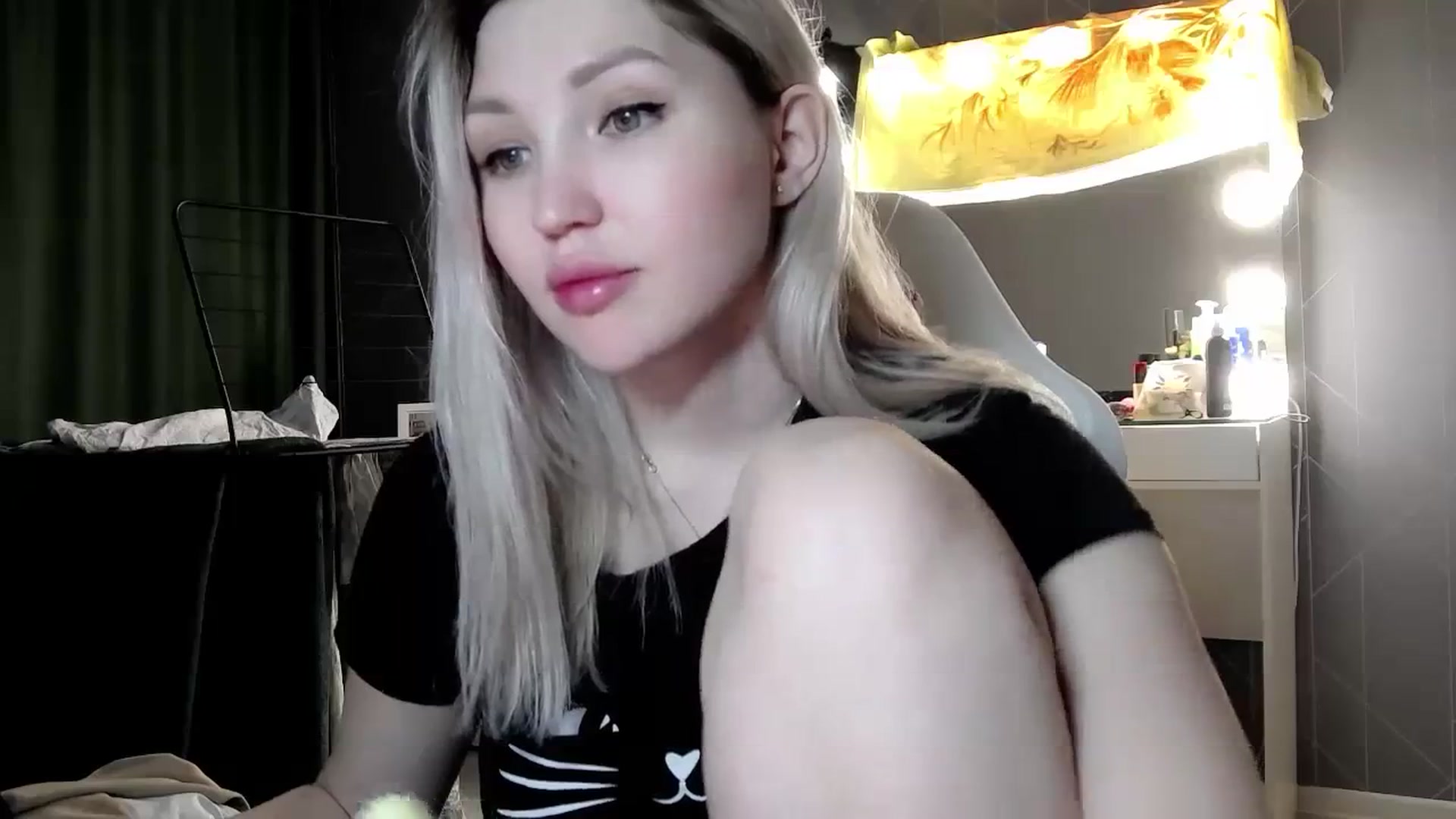 Gallery image thumbnail from Ashley_cutie_'s myfreecams stream on, 03/02/2024, 20:30 image 16 of 20