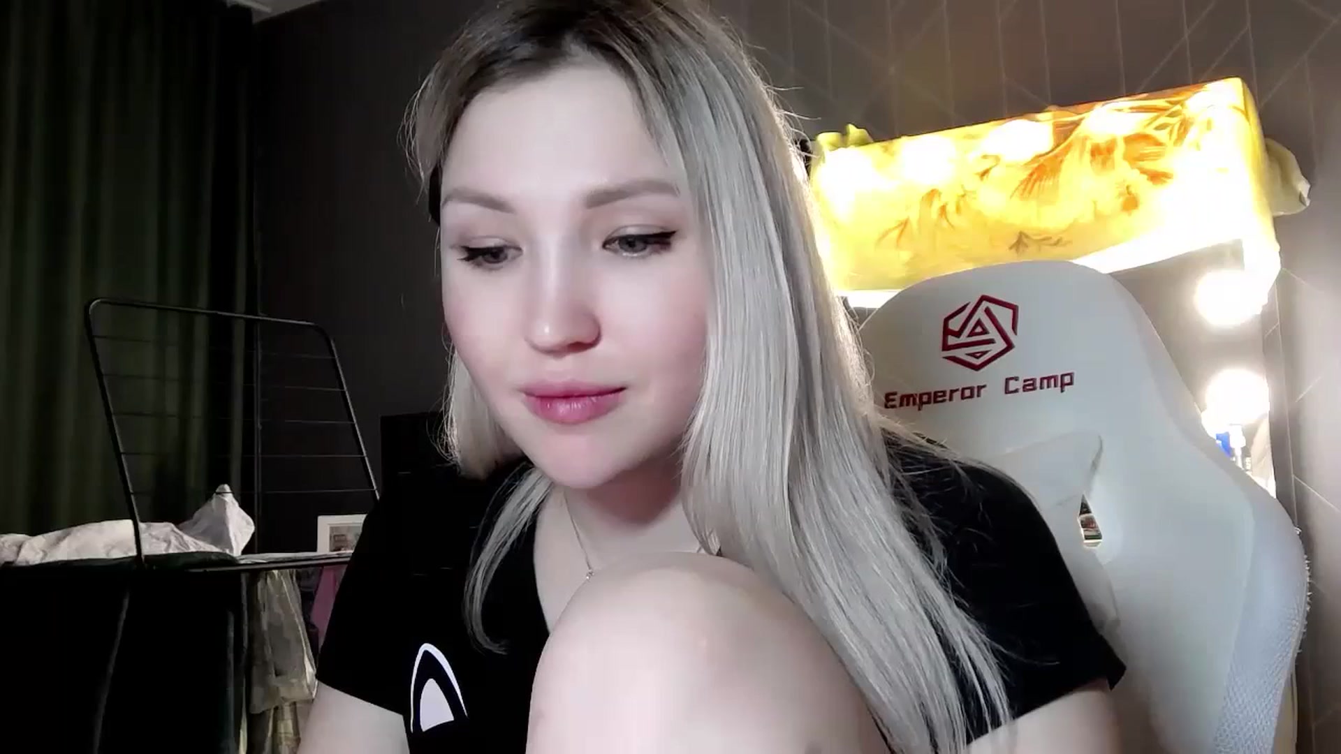 Gallery image thumbnail from Ashley_cutie_'s myfreecams stream on, 03/02/2024, 20:30 image 1 of 20
