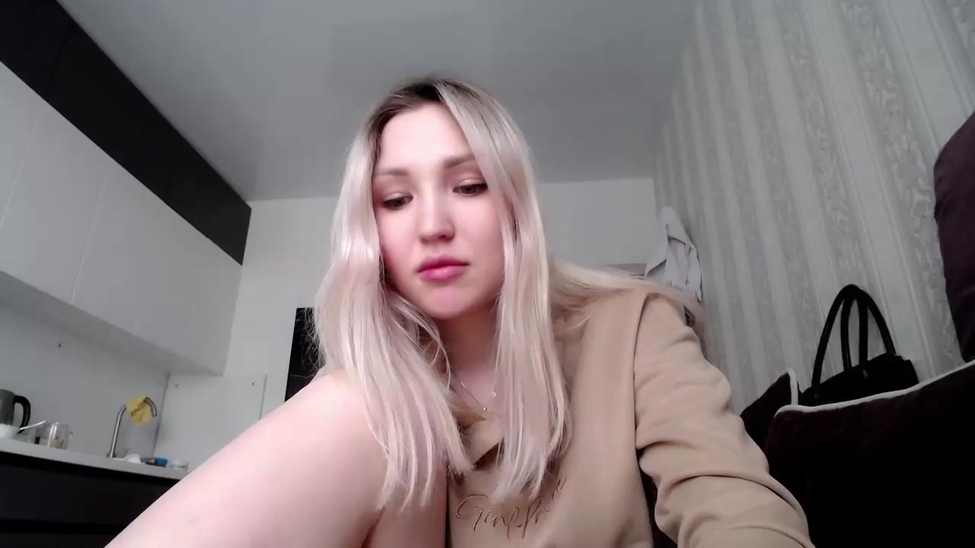 Gallery image thumbnail from Ashley_cutie_'s myfreecams stream on, 03/05/2024, 09:11 image 1 of 20