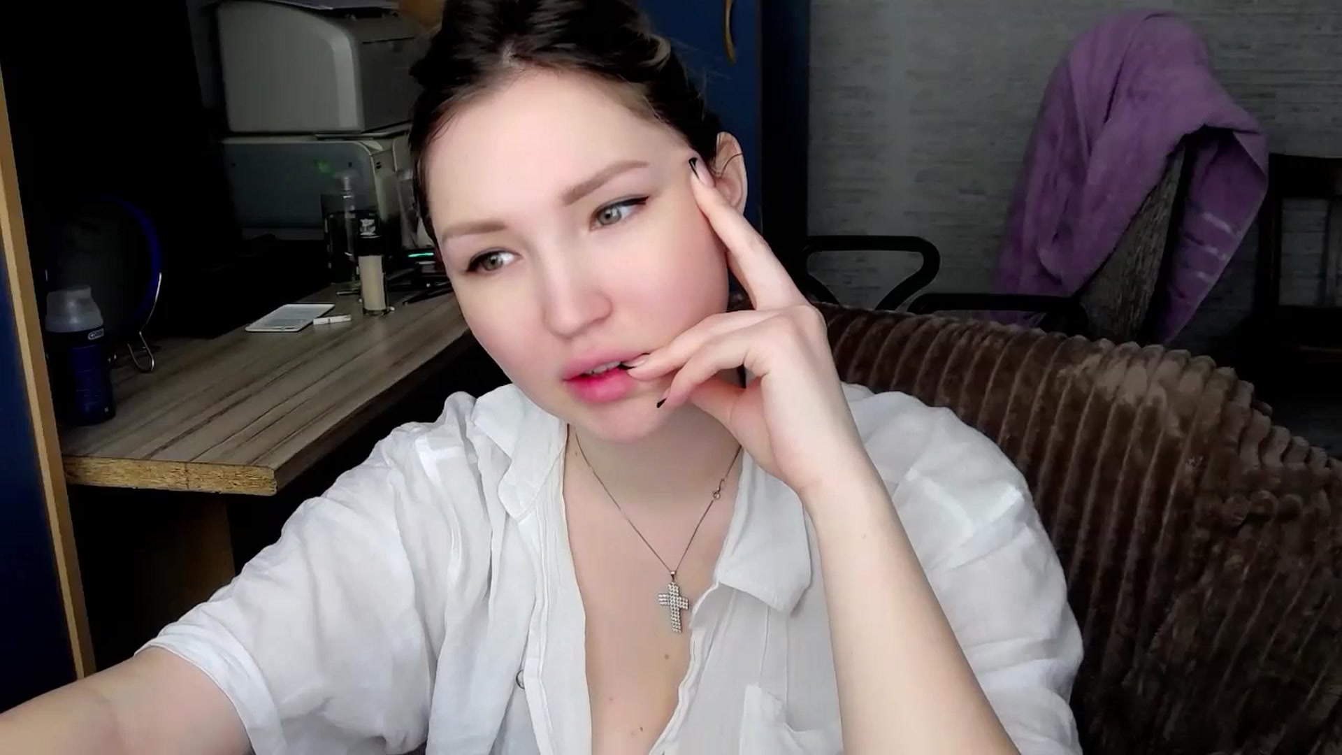 Gallery image thumbnail from Ashley_cutie_'s myfreecams stream on, 03/11/2024, 05:44 image 15 of 20