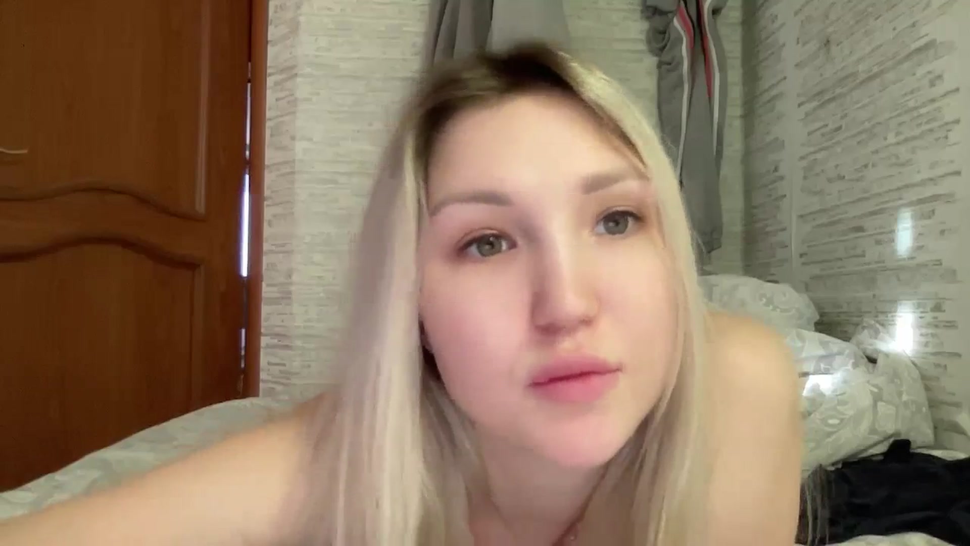 Gallery image thumbnail from Ashley_cutie_'s myfreecams stream on, 03/14/2024, 09:00 image 3 of 20