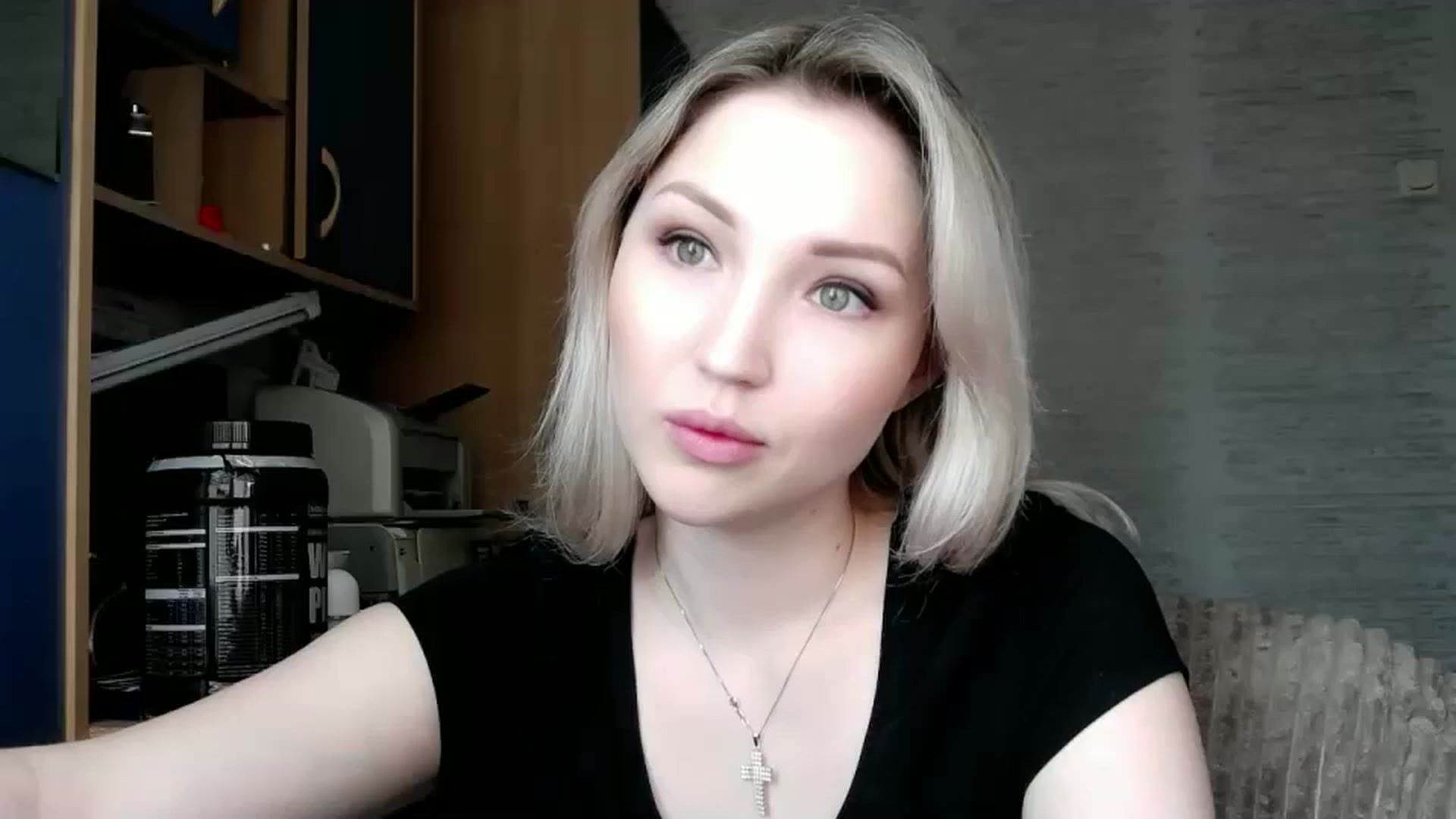 Gallery image thumbnail from Ashley_cutie_'s myfreecams stream on, 05/09/2024, 09:50 image 1 of 20