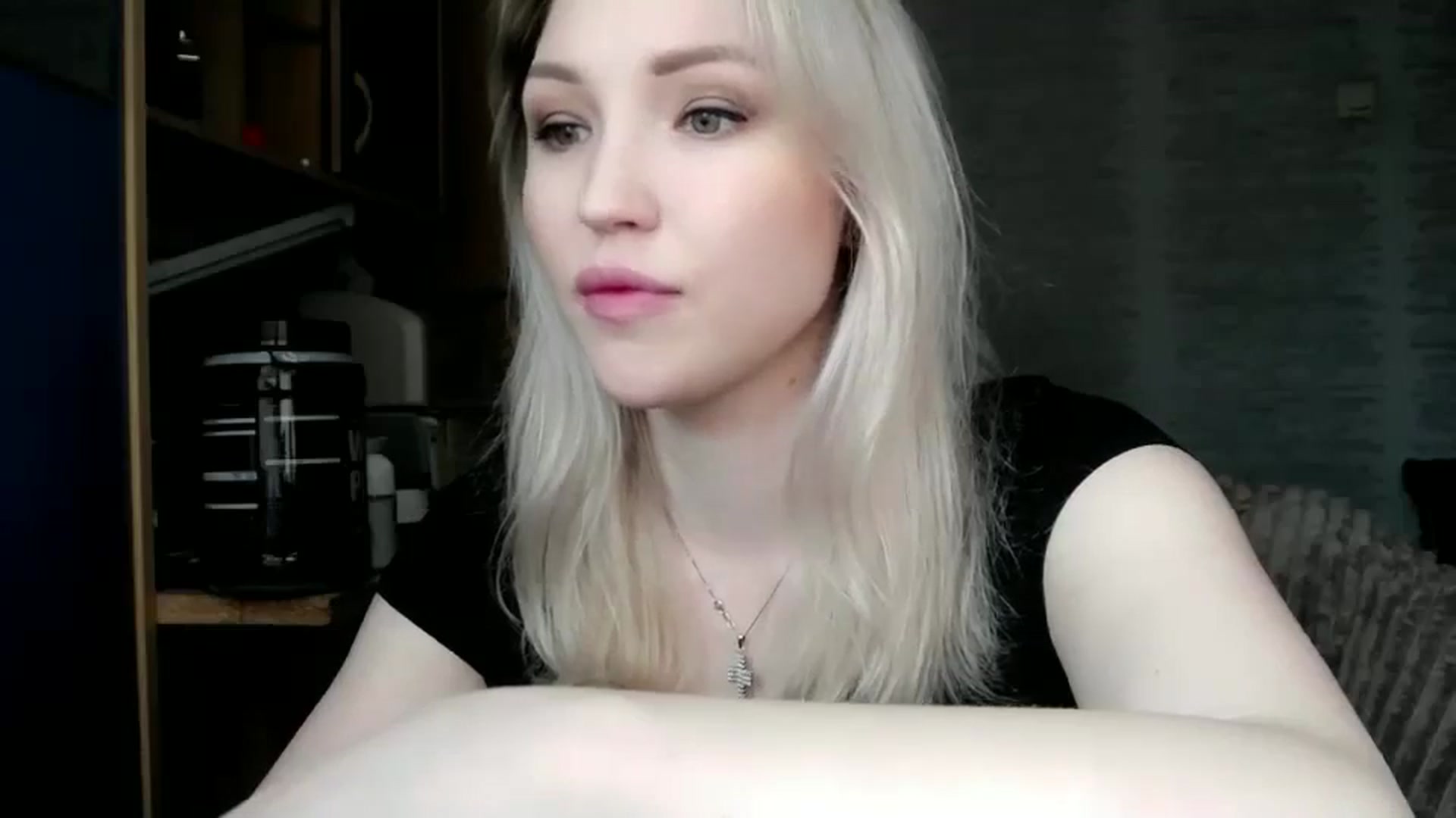 Gallery image thumbnail from Ashley_cutie_'s myfreecams stream on, 05/09/2024, 09:50 image 6 of 20