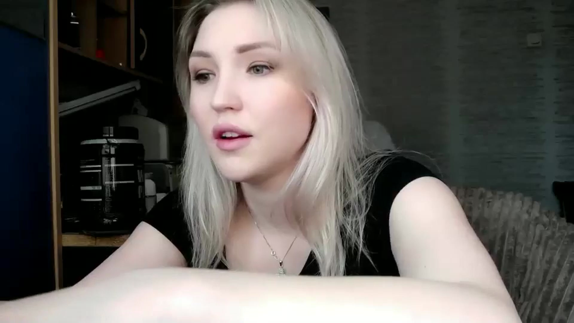 Gallery image thumbnail from Ashley_cutie_'s myfreecams stream on, 05/09/2024, 09:50 image 5 of 20