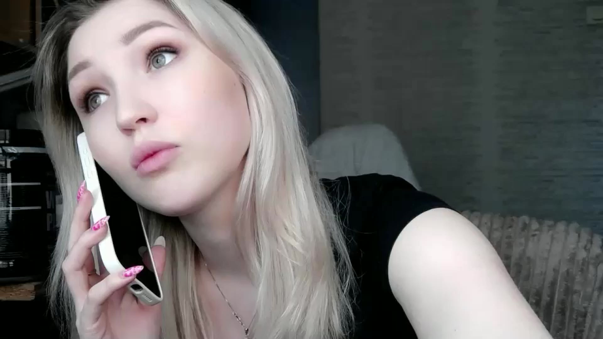 Gallery image thumbnail from Ashley_cutie_'s myfreecams stream on, 05/09/2024, 09:50 image 20 of 20