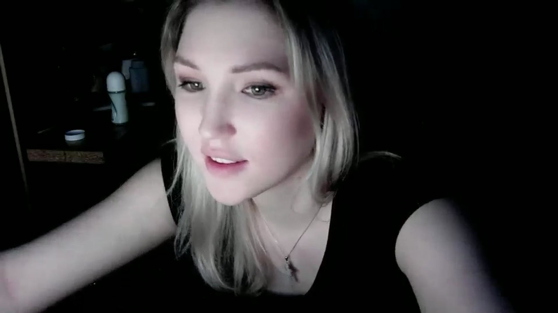 Gallery image thumbnail from Ashley_cutie_'s myfreecams stream on, 05/09/2024, 12:23 image 3 of 20