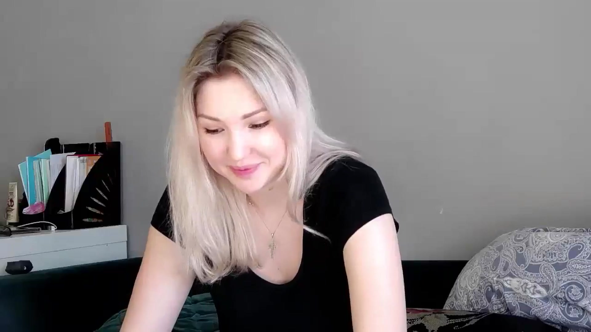 Gallery image thumbnail from Ashley_cutie_'s myfreecams stream on, 05/17/2024, 10:47 image 4 of 20