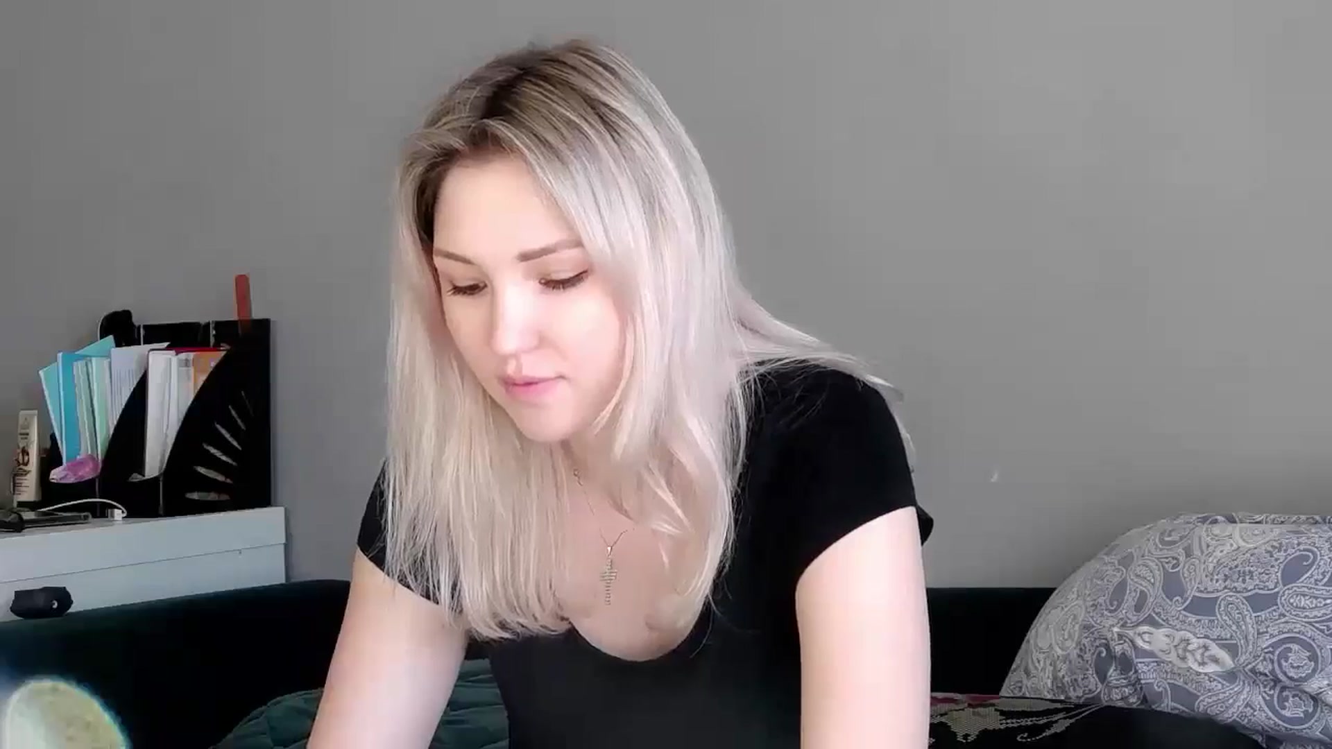 Gallery image thumbnail from Ashley_cutie_'s myfreecams stream on, 05/17/2024, 10:47 image 12 of 20