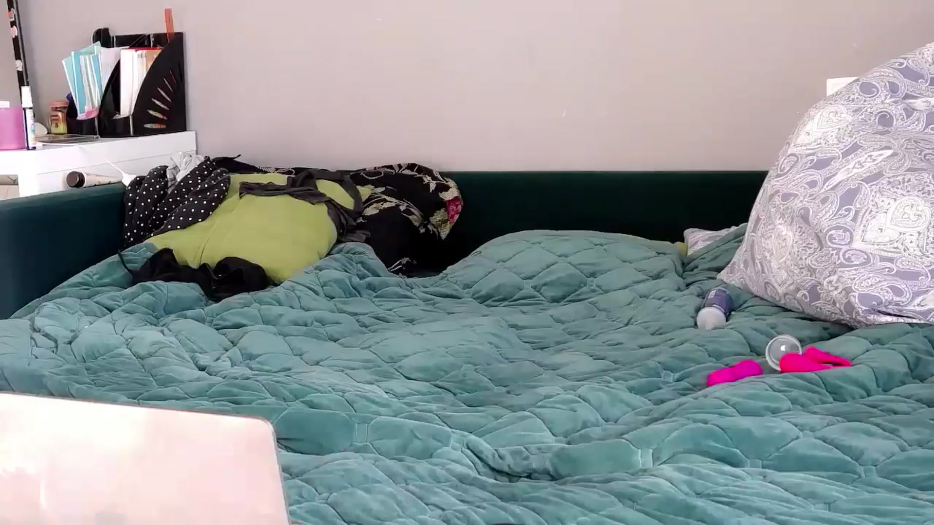 Gallery image thumbnail from Ashley_cutie_'s myfreecams stream on, 05/18/2024, 11:50 image 14 of 20
