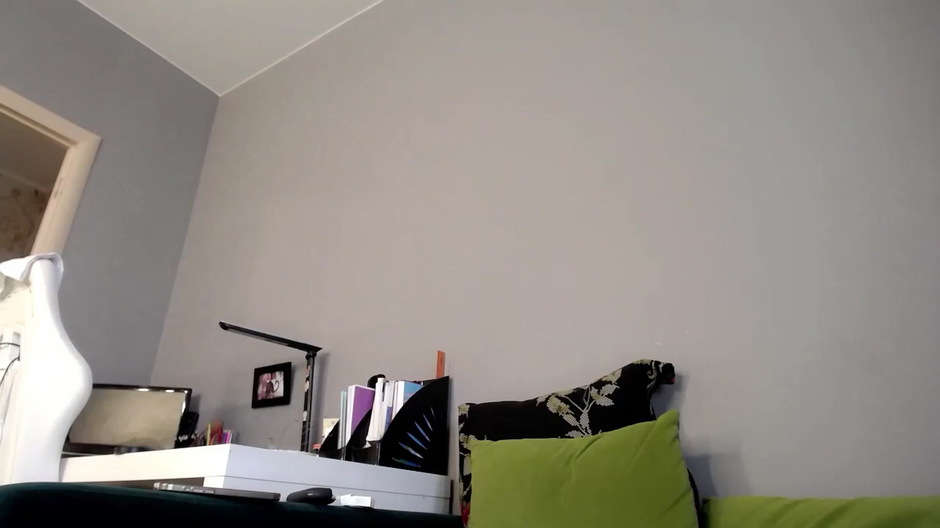 Gallery image thumbnail from Ashley_cutie_'s myfreecams stream on, 05/21/2024, 09:06 image 16 of 20
