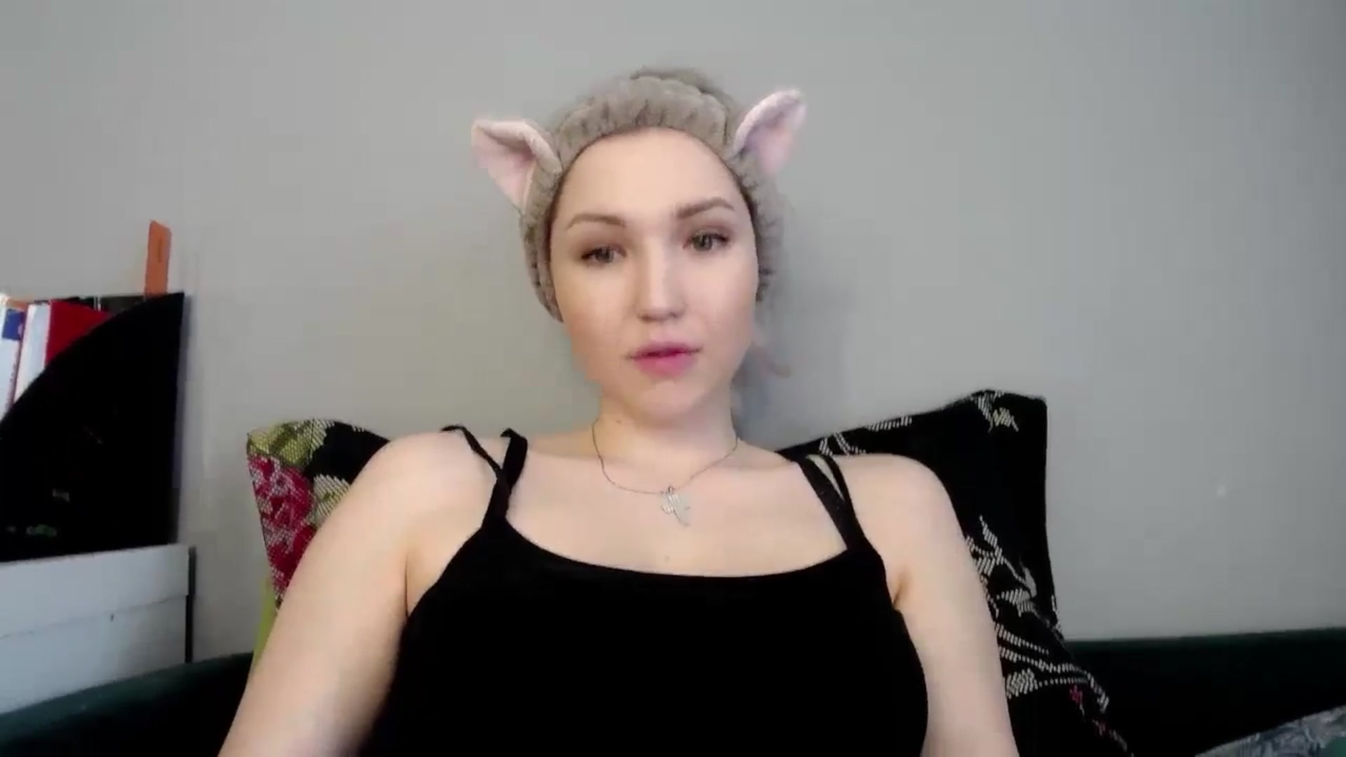 Gallery image thumbnail from Ashley_cutie_'s myfreecams stream on, 05/22/2024, 10:00 image 4 of 20