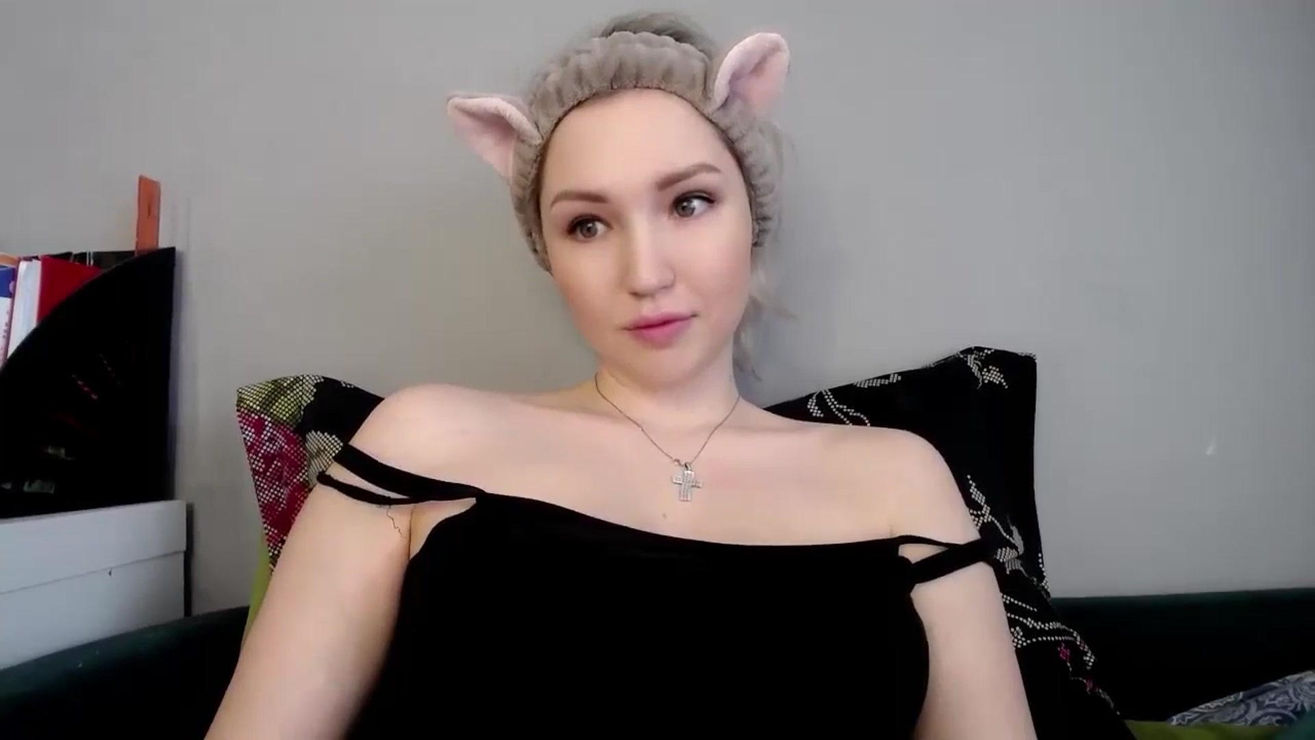 Gallery image thumbnail from Ashley_cutie_'s myfreecams stream on, 05/22/2024, 10:00 image 2 of 20