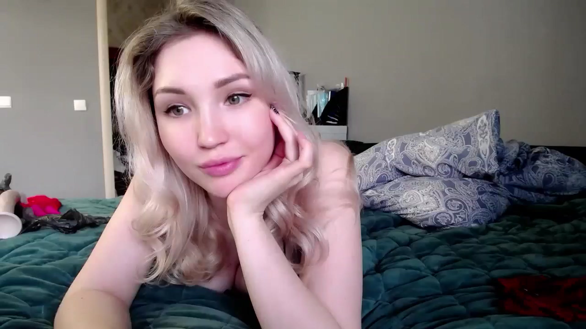 Gallery image thumbnail from Ashley_cutie_'s myfreecams stream on, 05/27/2024, 14:09 image 20 of 20