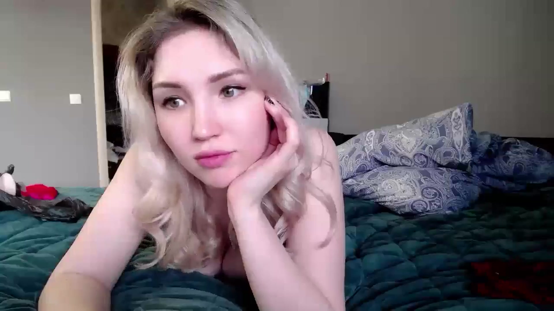 Gallery image thumbnail from Ashley_cutie_'s myfreecams stream on, 05/27/2024, 14:09 image 10 of 20
