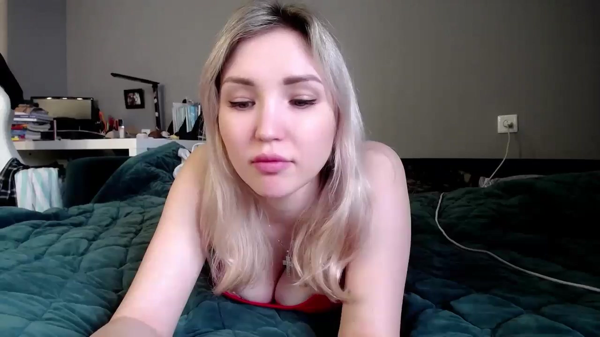 Gallery image thumbnail from Ashley_cutie_'s myfreecams stream on, 05/28/2024, 09:05 image 9 of 20