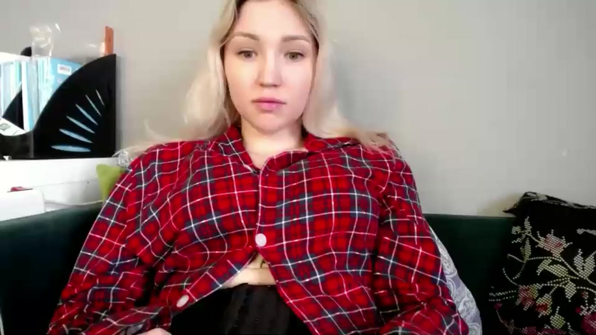 Gallery image thumbnail from Ashley_cutie_'s myfreecams stream on, 05/31/2024, 09:13 image 20 of 20