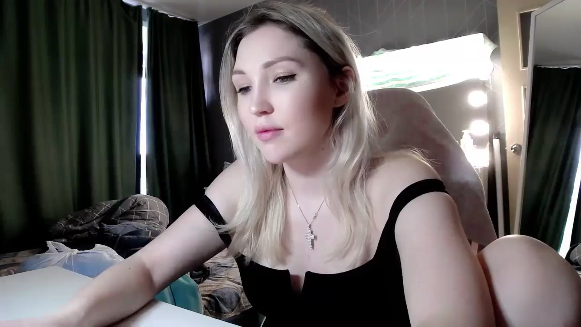 Gallery image thumbnail from Ashley_cutie_'s myfreecams stream on, 06/17/2024, 07:12 image 20 of 20