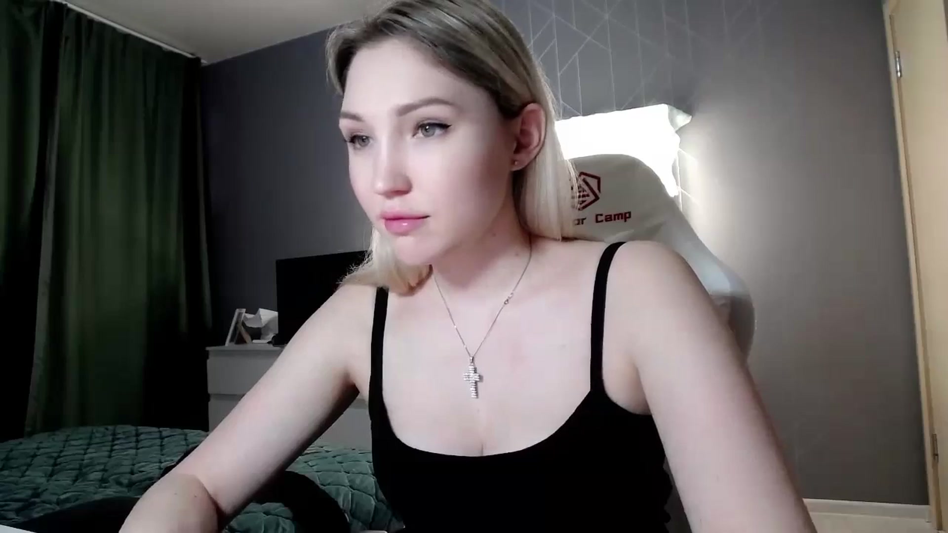 Gallery image thumbnail from Ashley_cutie_'s myfreecams stream on, 06/18/2024, 13:51 image 20 of 20